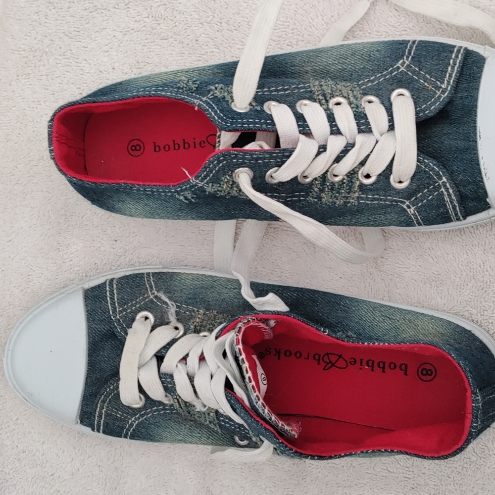 Women's Sneakers